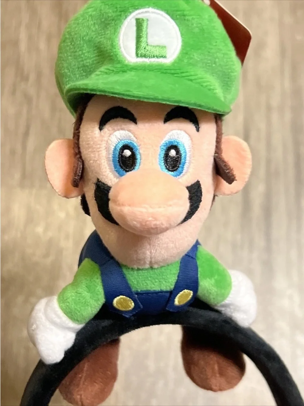 New Super Nintendo World Luigi Headband Universal Studios Hollywood
